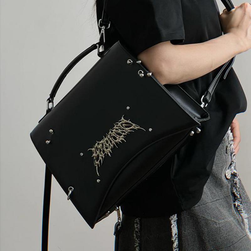 Sac à dos personnalisé RiSALE  - Interior Design High End avis et prix